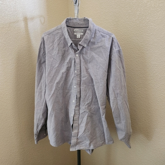 Amazon Essentials Long Sleeve Button Down Shirt - Picture 1 of 3